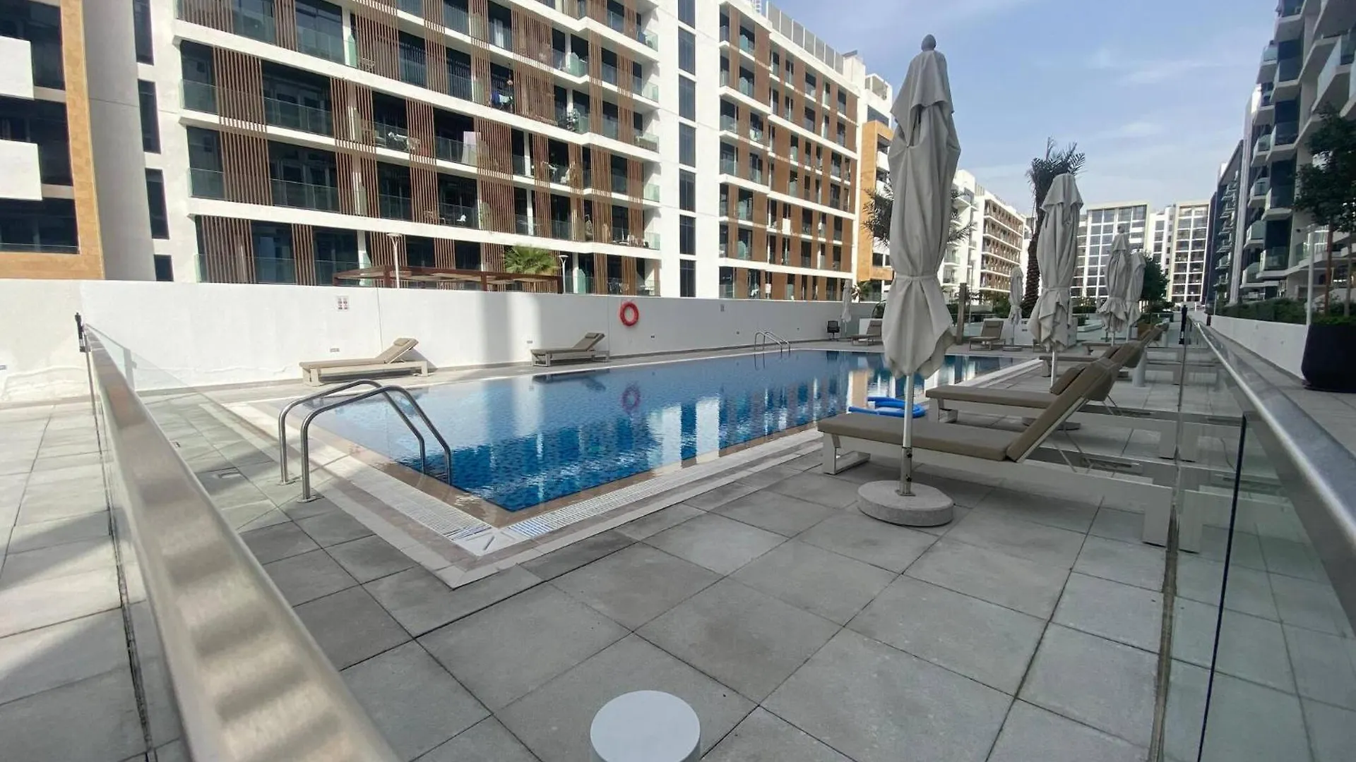 Burj Khalifa View Fully Furnished Apartment Dubai Vereinigte Arabische Emirate